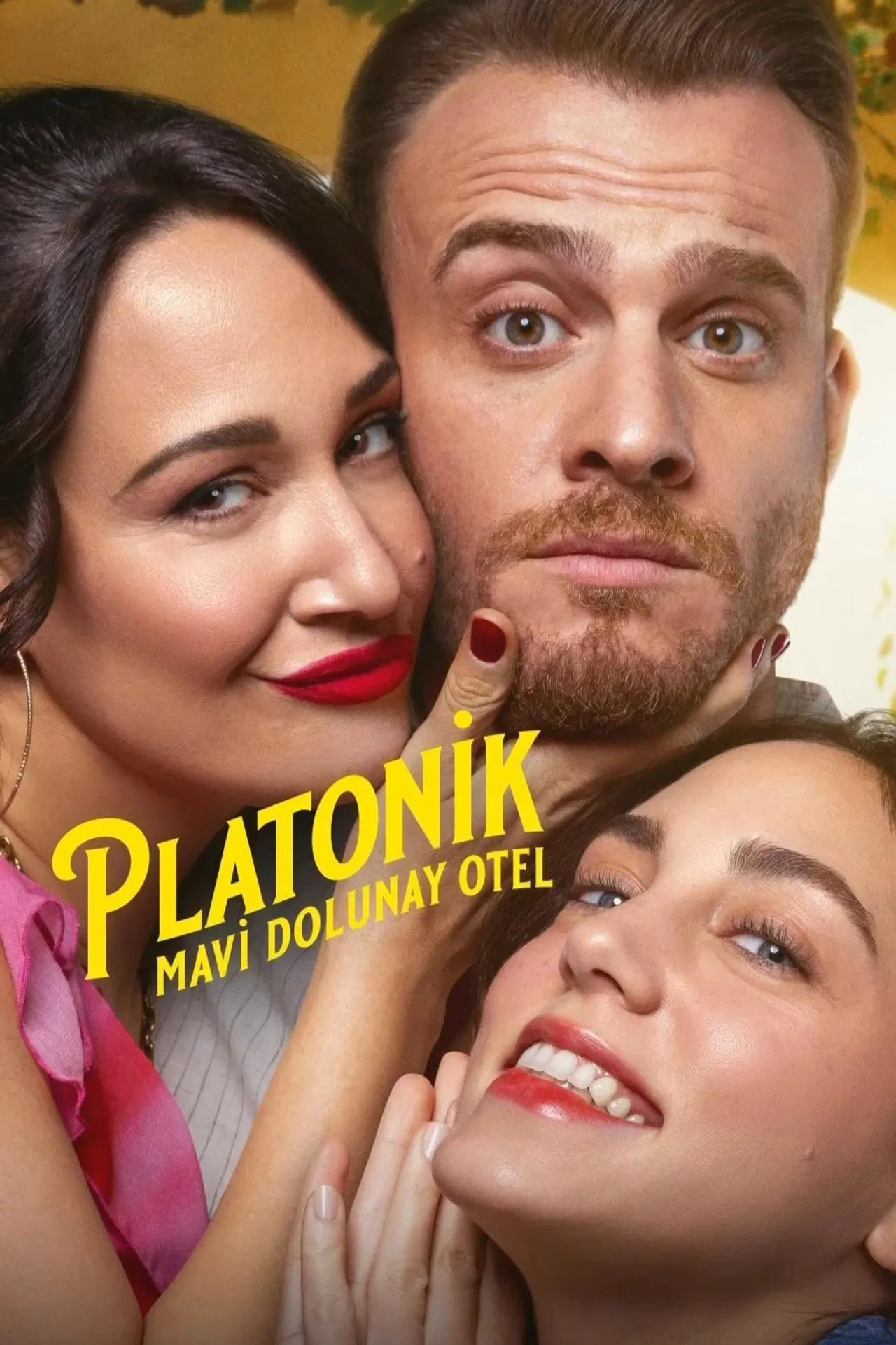 Platonik Mavi Dolunay Oteli Dizi izle